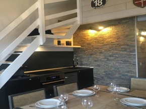 Studio mezzanine proche pistes avec WIFI - FR-1-275-172
